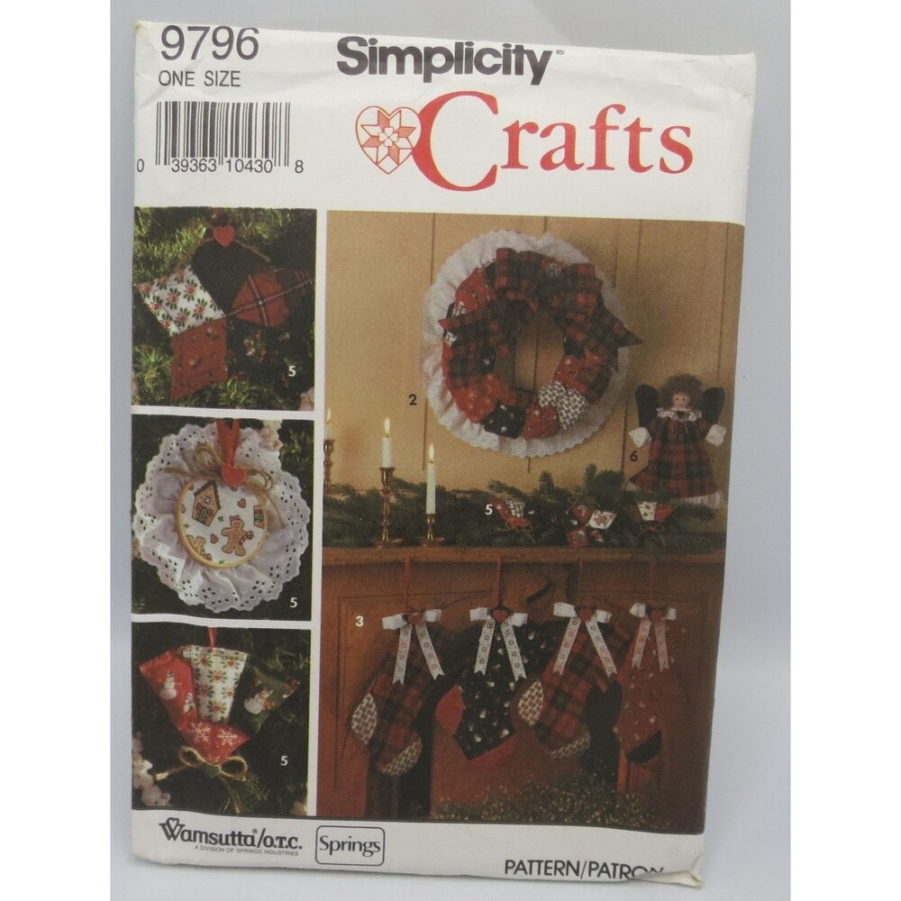 Simplicity 9796 Christmas Crafts Tree Skirt Wreath Stockings Angel 1992 One Size